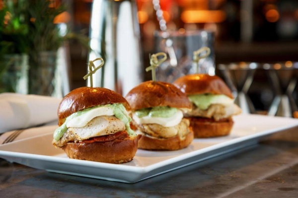 SpringHill Suites by Marriott Chicago Downtown/River North image 29