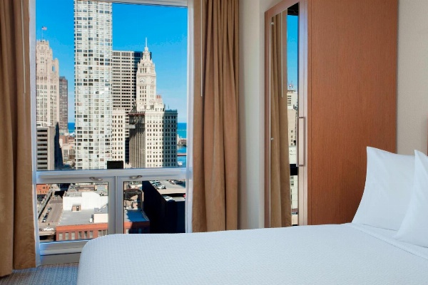 SpringHill Suites by Marriott Chicago Downtown/River North image 7